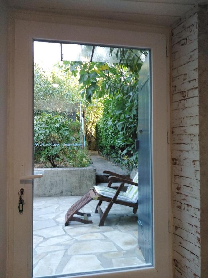Maison Delmas, L'Oustal Du Recantu Sainte-Eulalie  Exteriör bild
